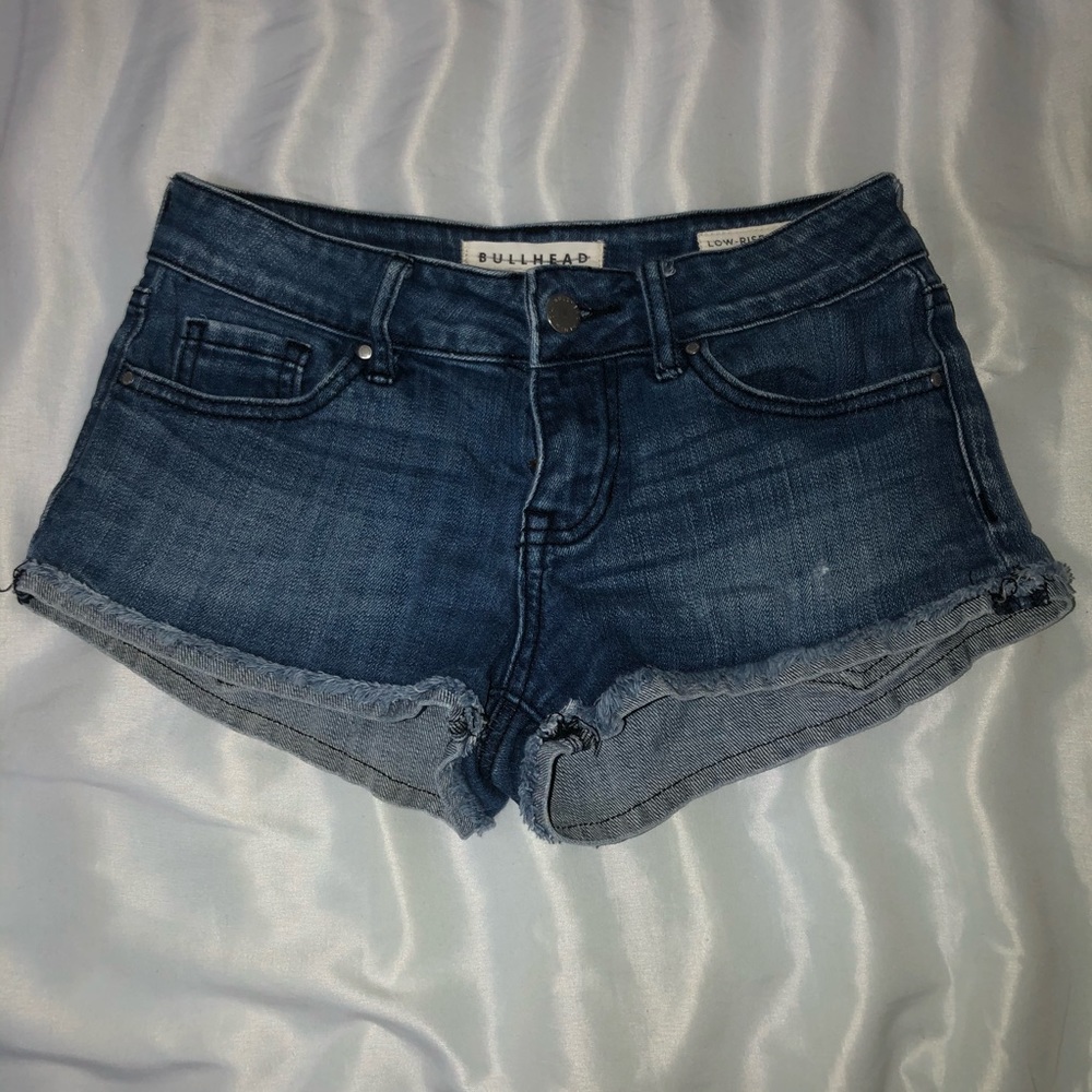 Low-Rise Short